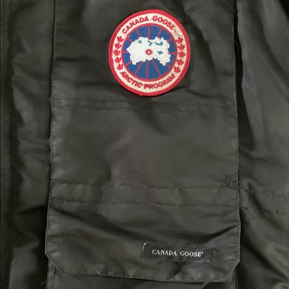 Canada goose expedition parka - Picture 4 of 16